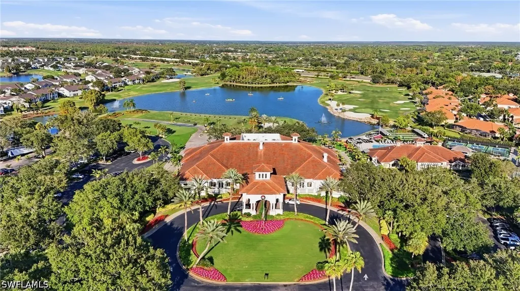 6039 Fairway Court Naples FL 34110