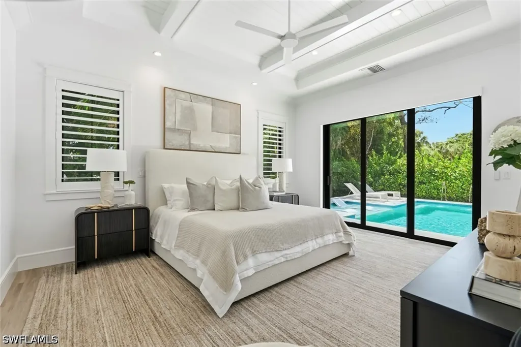 1064 13th Street N Naples FL 34102