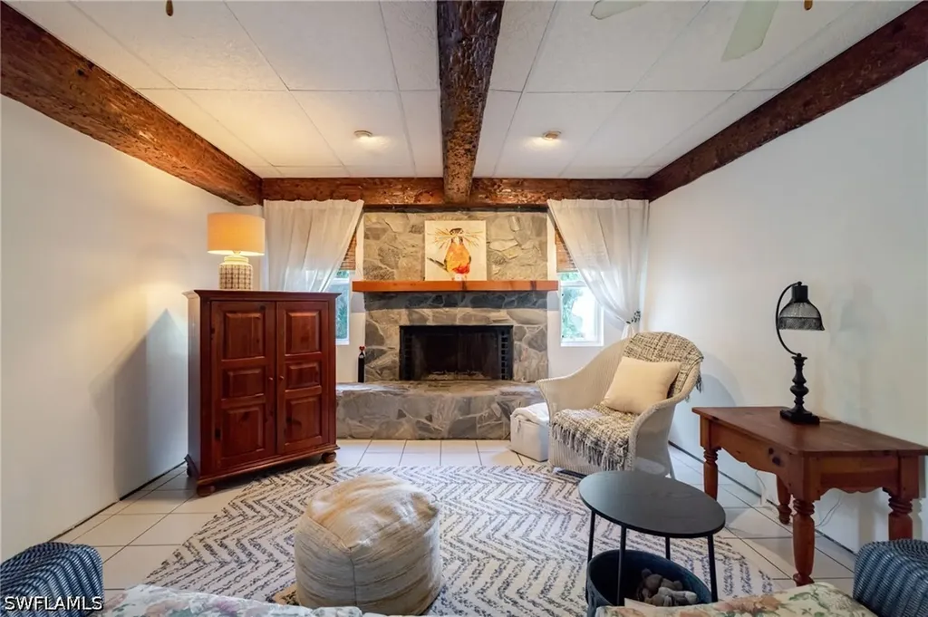 4730 Pembrooke Lane Bonita Springs FL 34134