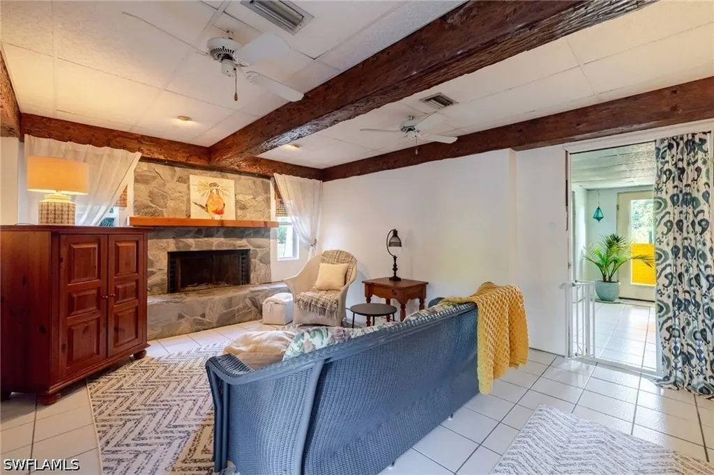 4730 Pembrooke Lane Bonita Springs FL 34134