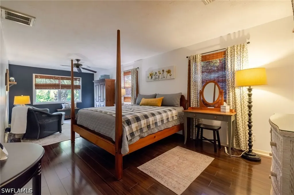 4730 Pembrooke Lane Bonita Springs FL 34134