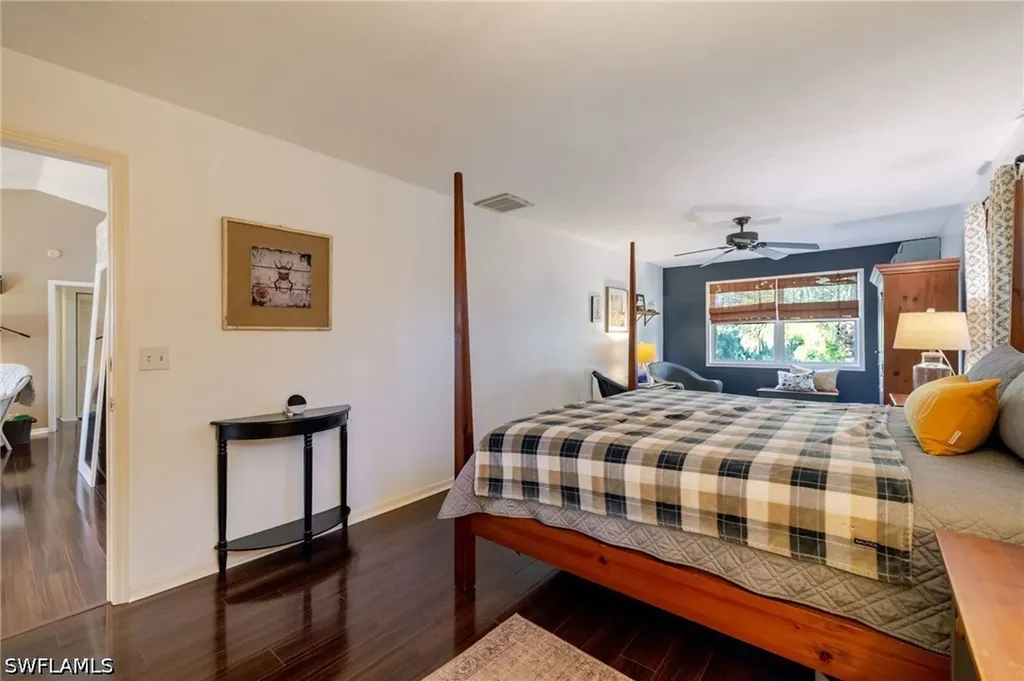 4730 Pembrooke Lane Bonita Springs FL 34134