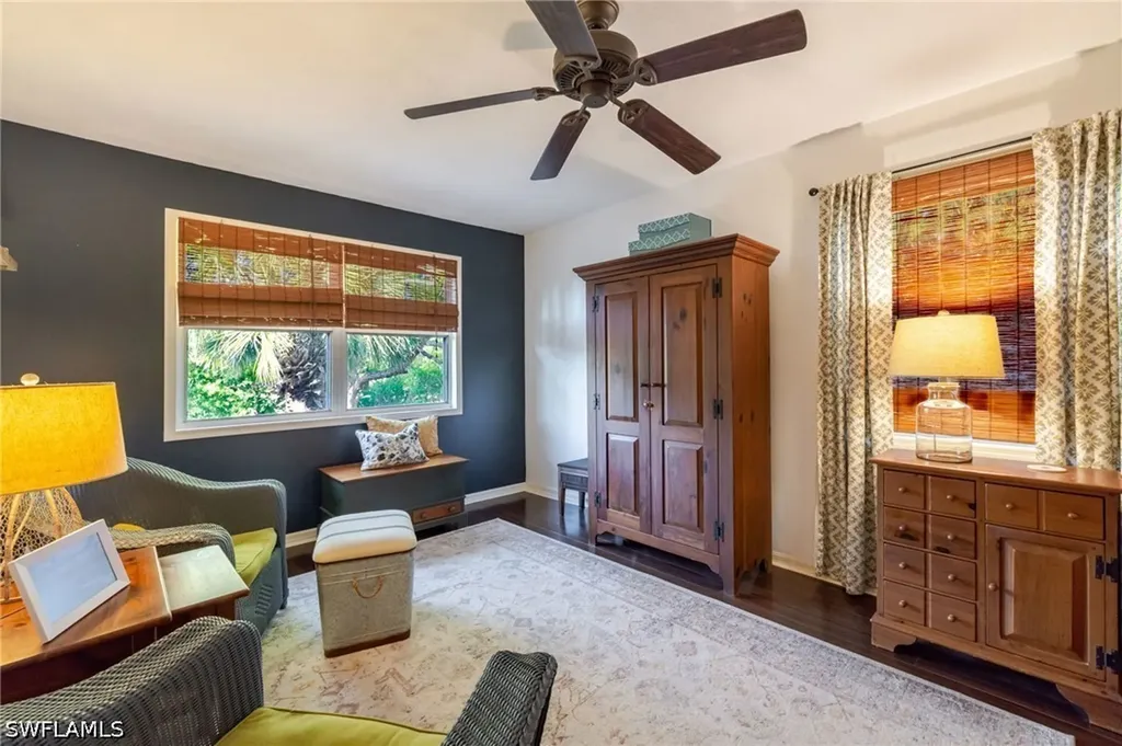 4730 Pembrooke Lane Bonita Springs FL 34134