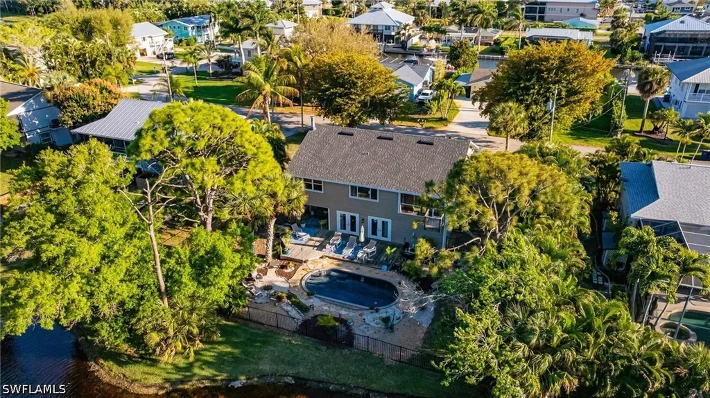 4730 Pembrooke Lane Bonita Springs FL 34134