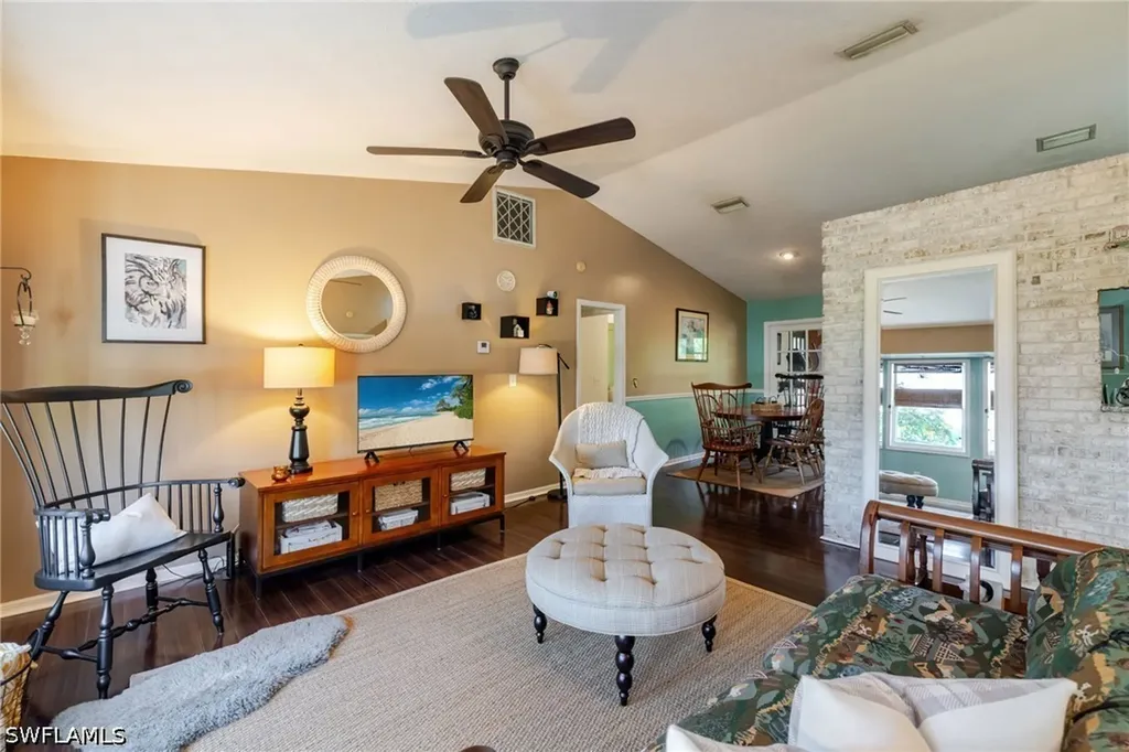 4730 Pembrooke Lane Bonita Springs FL 34134