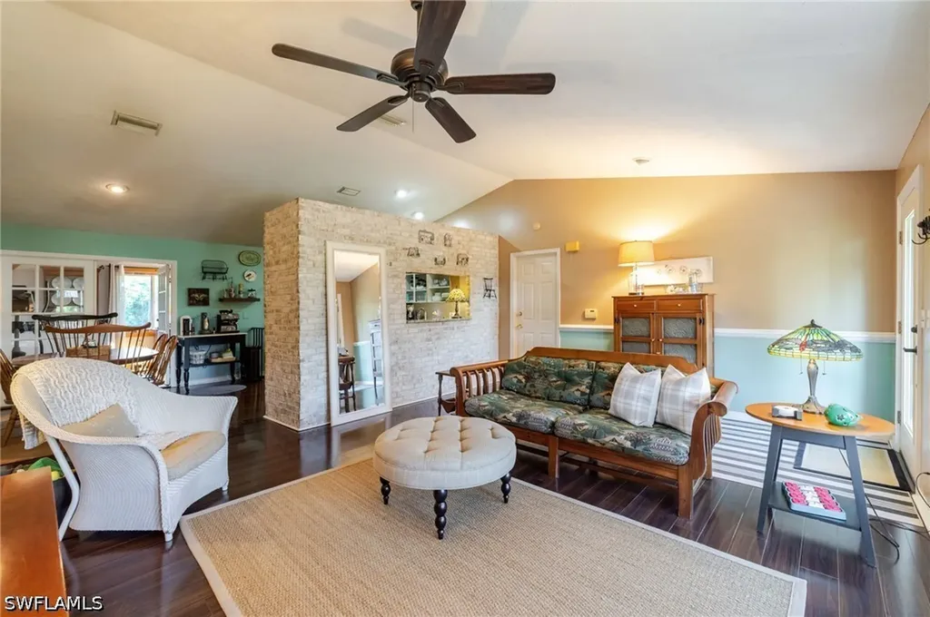 4730 Pembrooke Lane Bonita Springs FL 34134