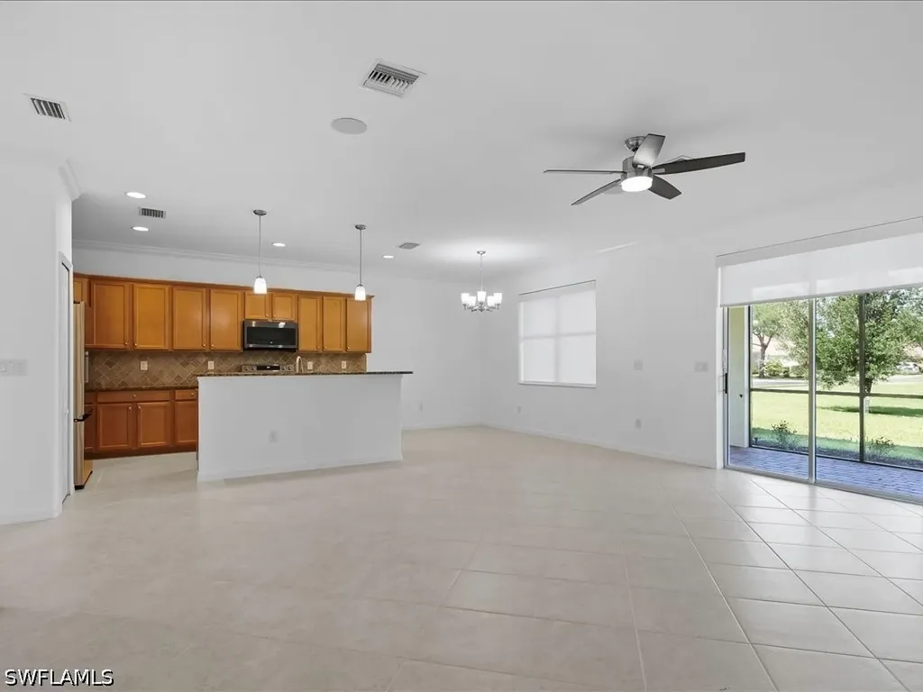 2478 Heydon Circle E Naples FL 34120