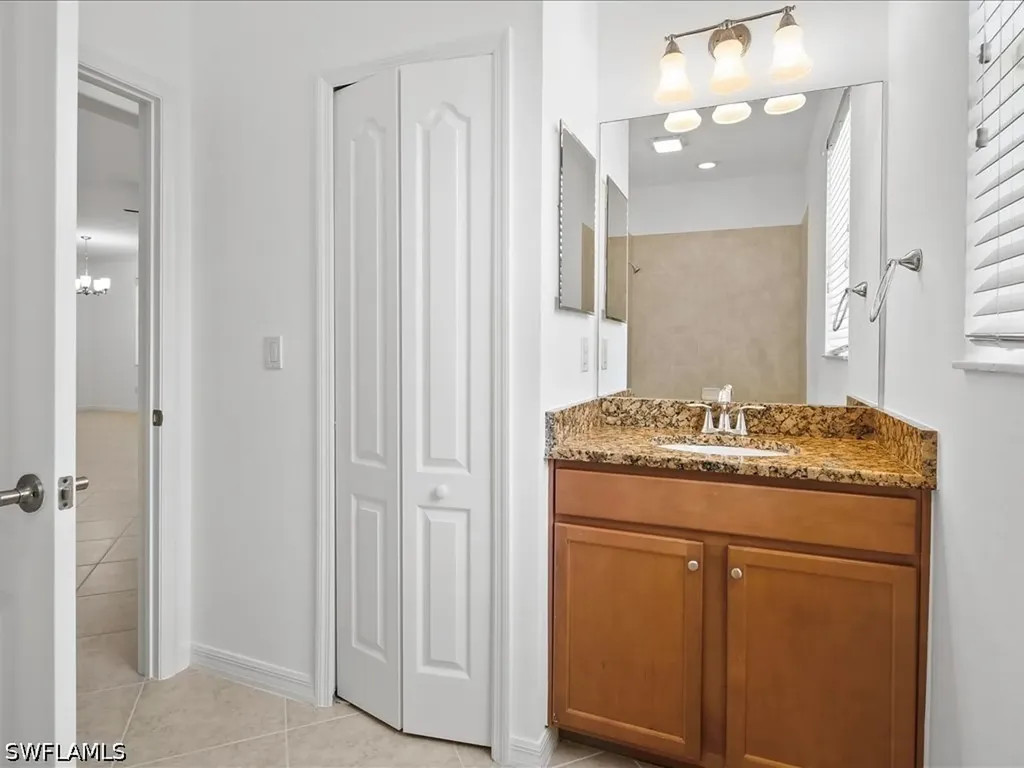 2478 Heydon Circle E Naples FL 34120