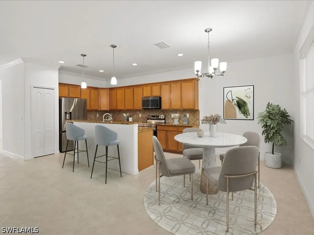 2478 Heydon Circle E Naples FL 34120