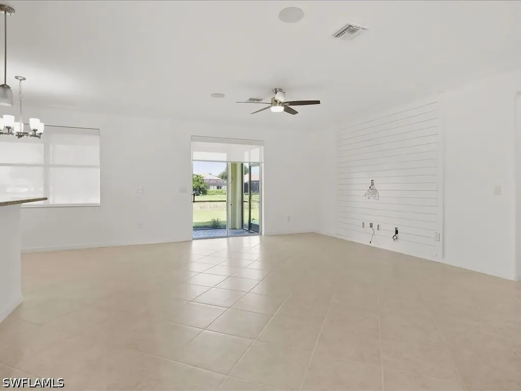 2478 Heydon Circle E Naples FL 34120