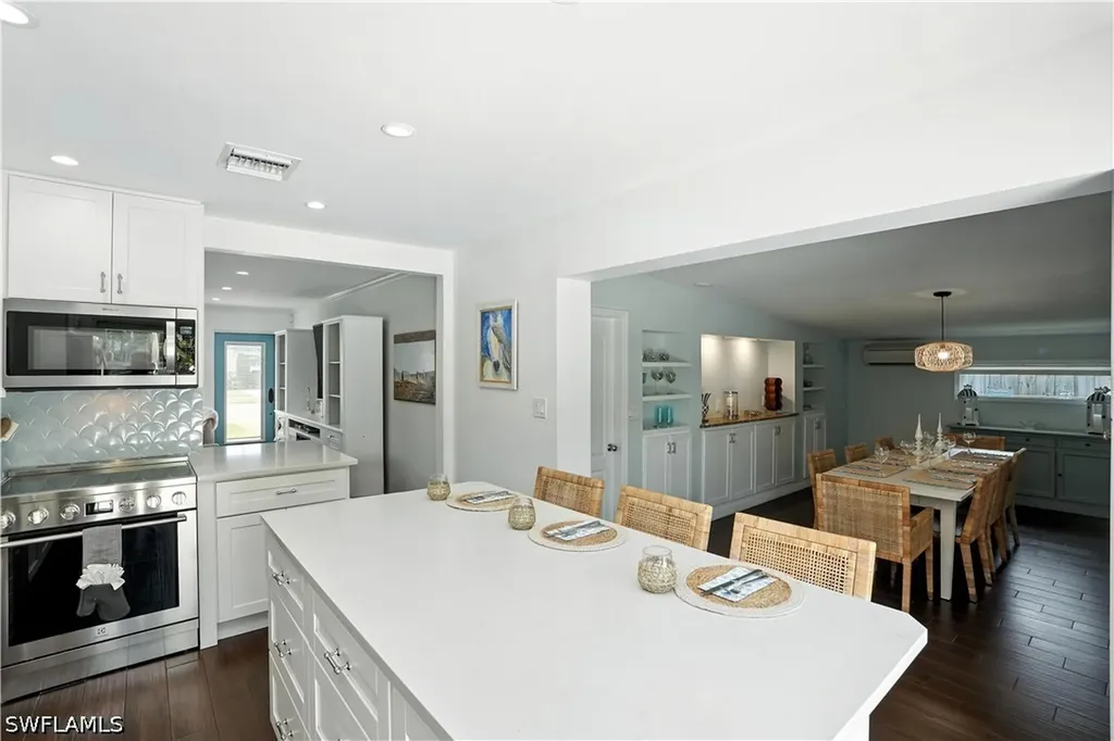 1063 22nd Avenue N Naples FL 34103
