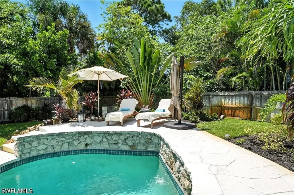 1063 22nd Avenue N Naples FL 34103