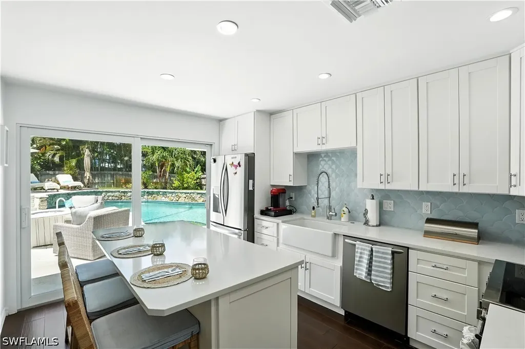 1063 22nd Avenue N Naples FL 34103