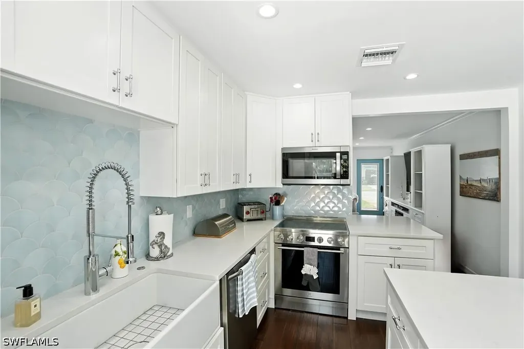 1063 22nd Avenue N Naples FL 34103