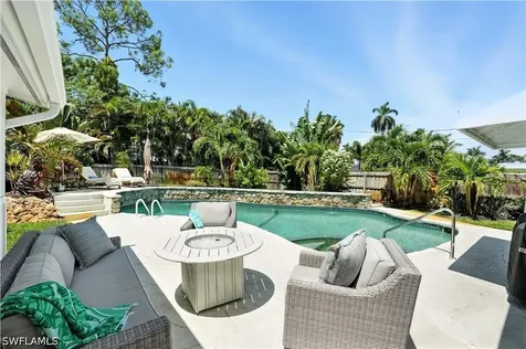 1063 22ND Avenue N Naples FL 34103