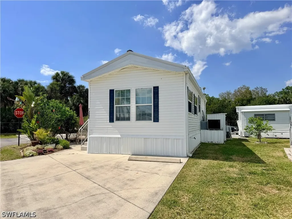 2 Jade Drive Naples FL 34114