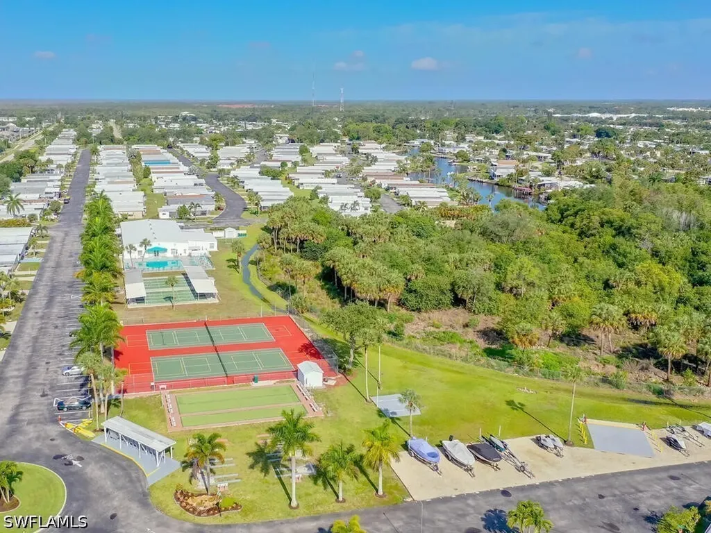 2 Jade Drive Naples FL 34114