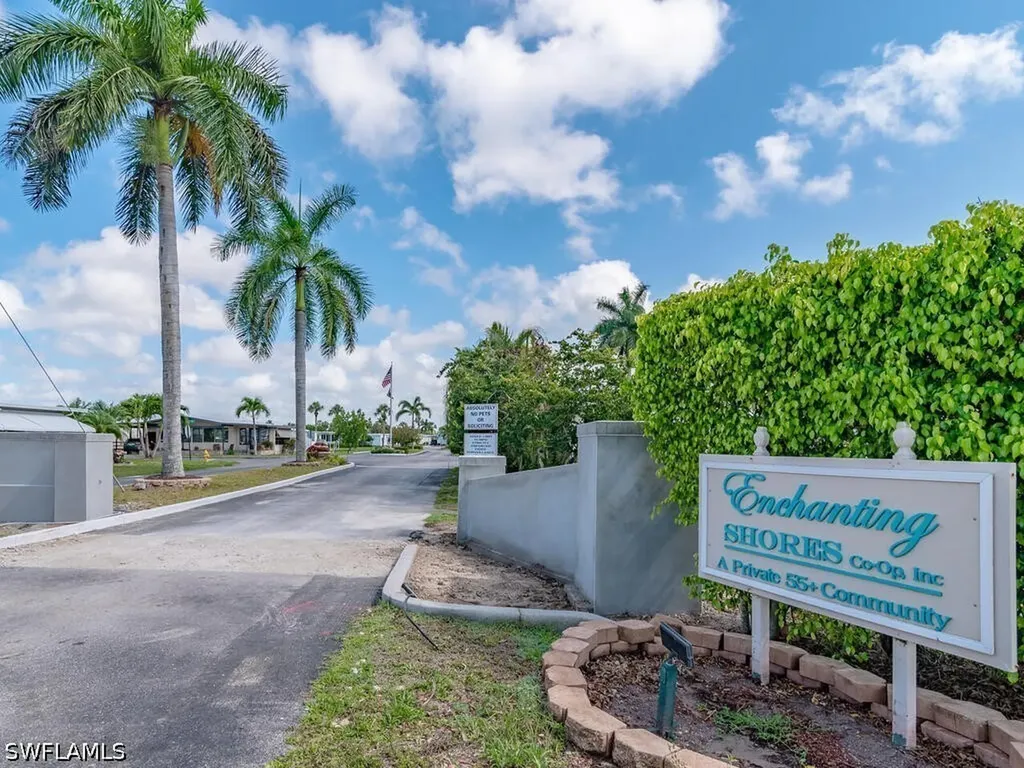 2 Jade Drive Naples FL 34114