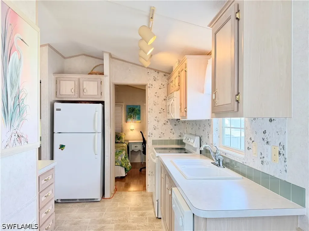 2 Jade Drive Naples FL 34114