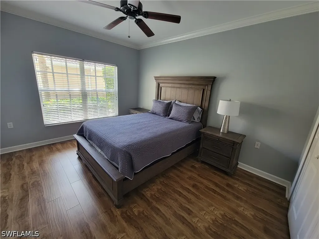 3037 Driftwood Way Naples FL 34109