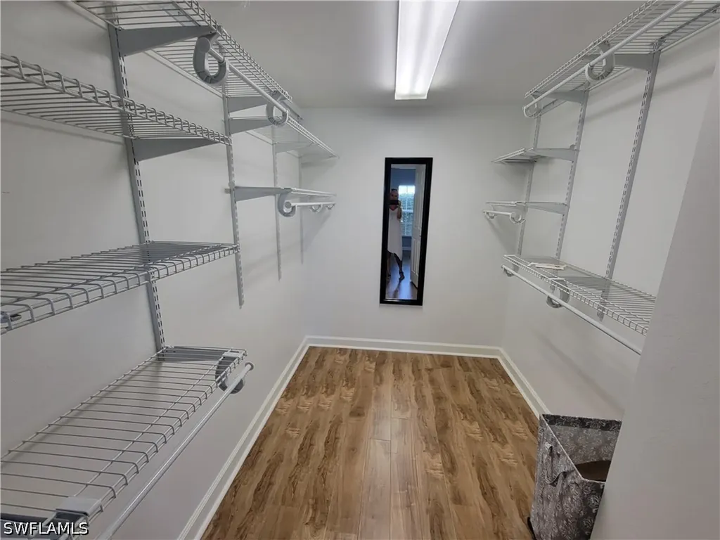3037 Driftwood Way Naples FL 34109