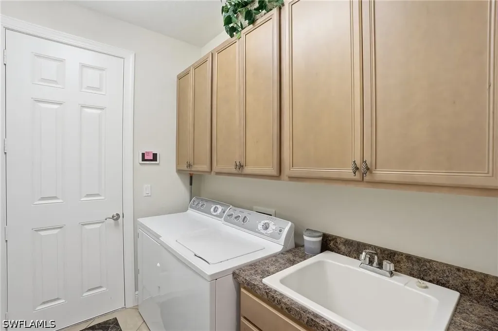 7687 Martino Circle Naples FL 34112