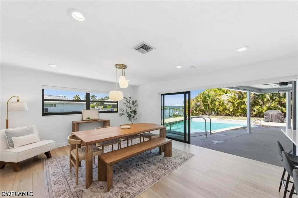 28 George Town Fort Myers FL 33919