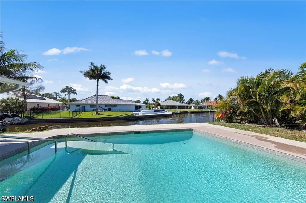 28 George Town Fort Myers FL 33919