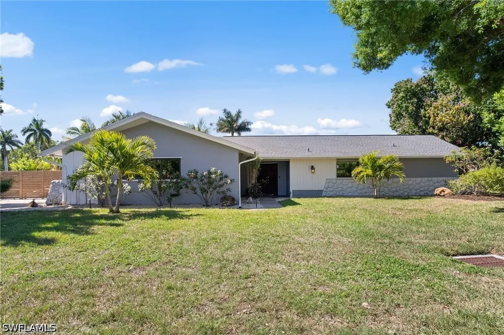 28 George Town Fort Myers FL 33919