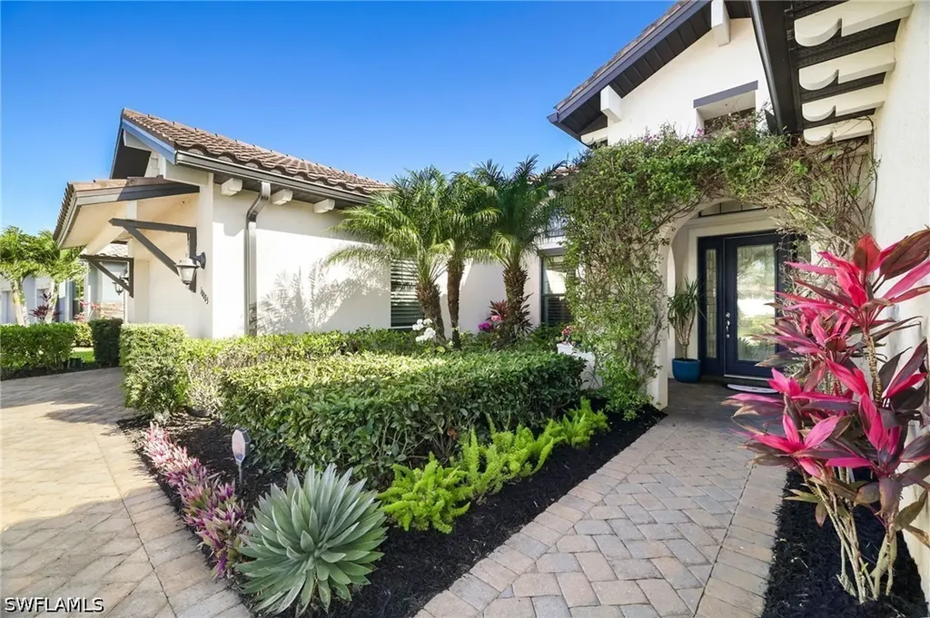 10085 Avalon Lake Circle Fort Myers FL 33913