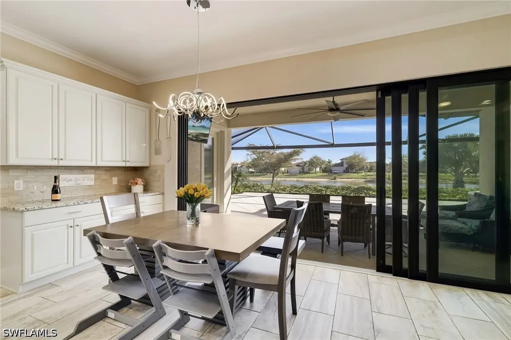 10085 Avalon Lake Circle Fort Myers FL 33913