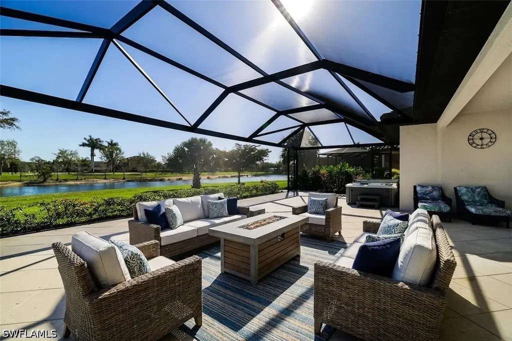 10085 Avalon Lake Circle Fort Myers FL 33913