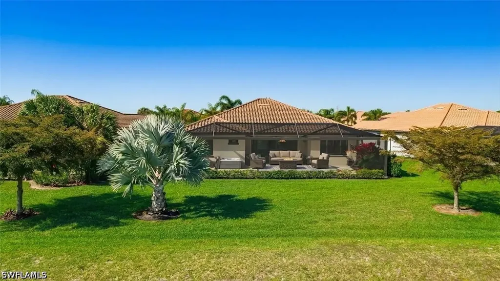 10085 Avalon Lake Circle Fort Myers FL 33913