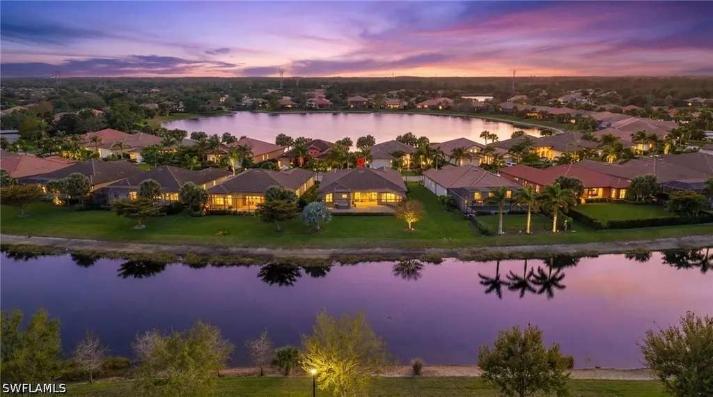 10085 Avalon Lake Circle Fort Myers FL 33913