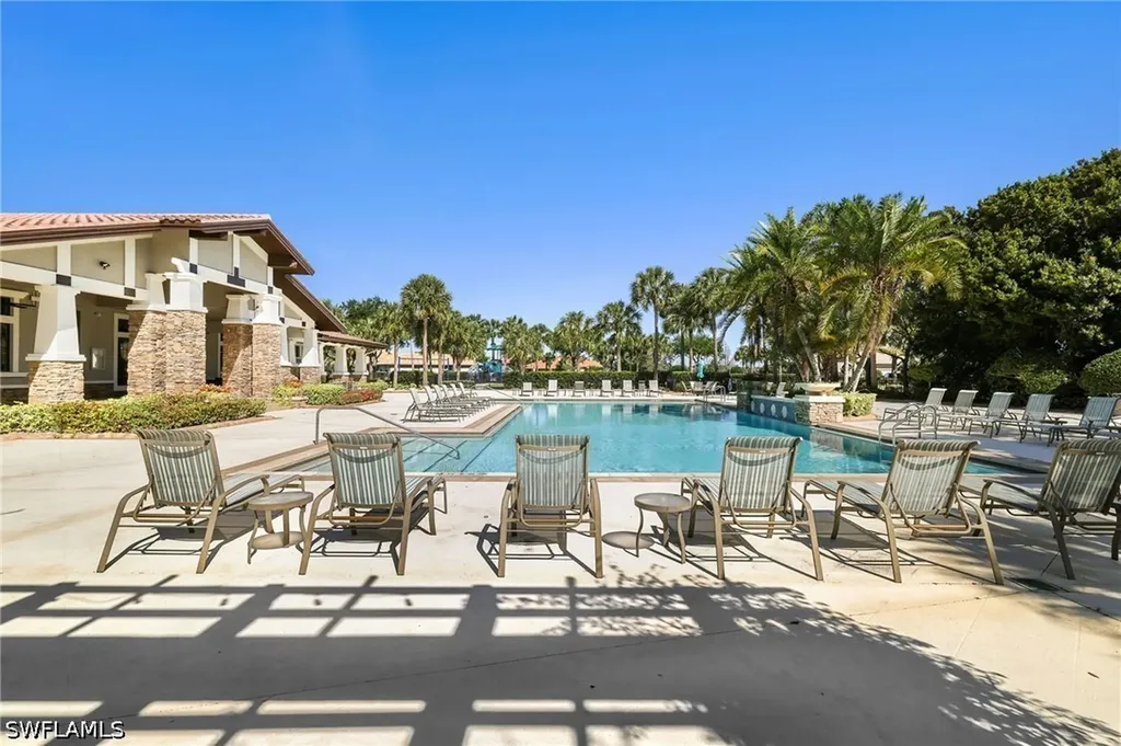 10085 Avalon Lake Circle Fort Myers FL 33913