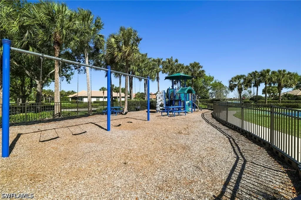 10085 Avalon Lake Circle Fort Myers FL 33913