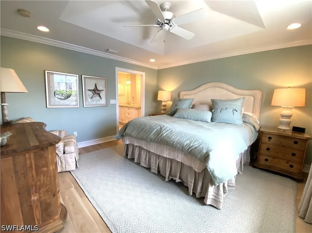 9101 Vanderbilt Drive Naples FL 34108