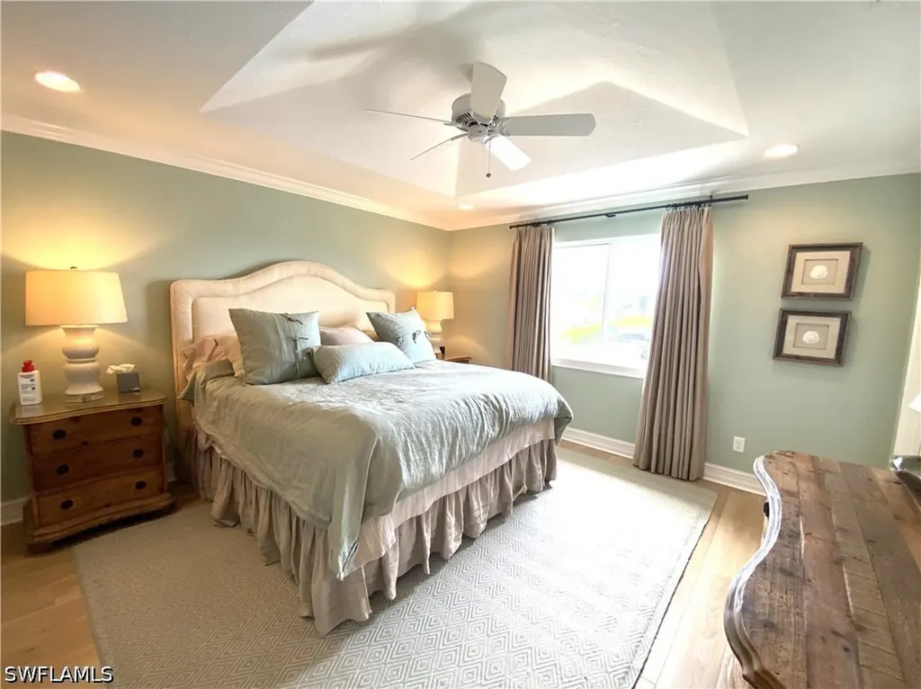 9101 Vanderbilt Drive Naples FL 34108