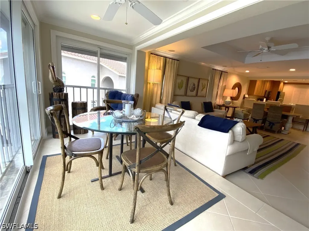 9101 Vanderbilt Drive Naples FL 34108