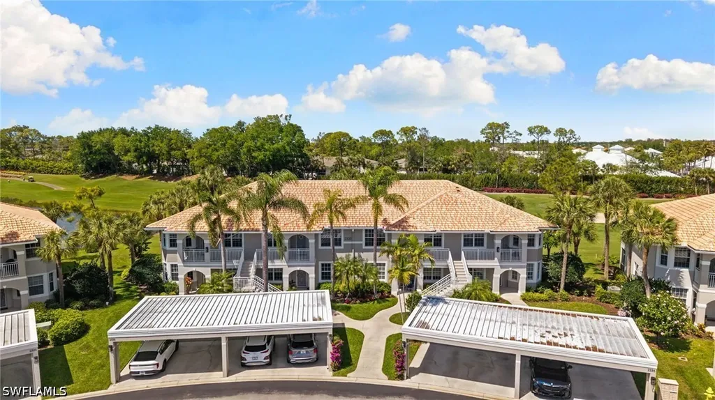 2335 Carrington Court Naples FL 34109