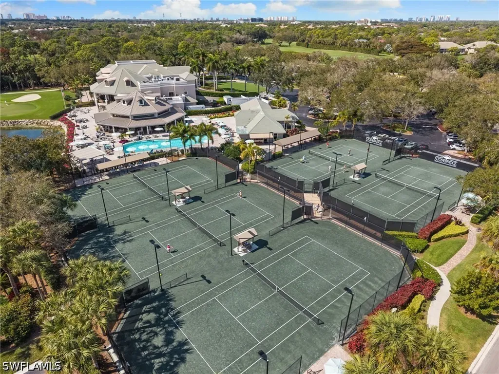 2335 Carrington Court Naples FL 34109
