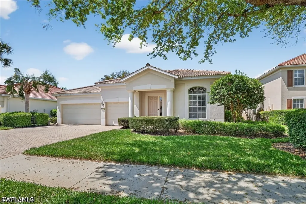 2065 Mandarin Lane Naples FL 34120