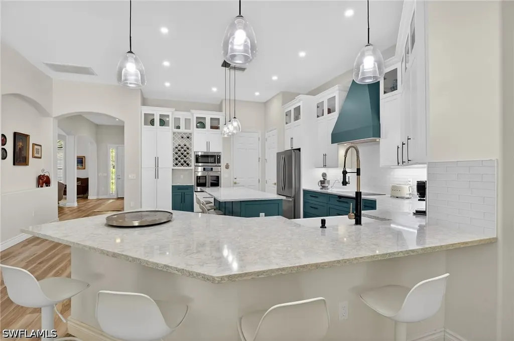 2065 Mandarin Lane Naples FL 34120