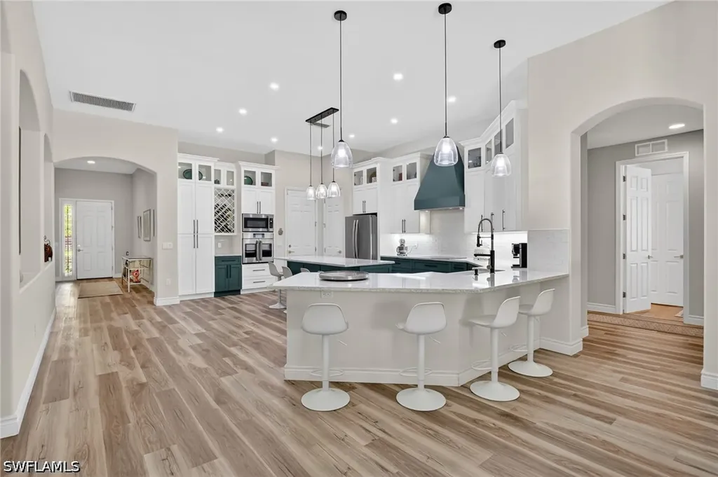 2065 Mandarin Lane Naples FL 34120