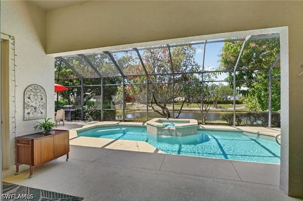 2065 Mandarin Lane Naples FL 34120