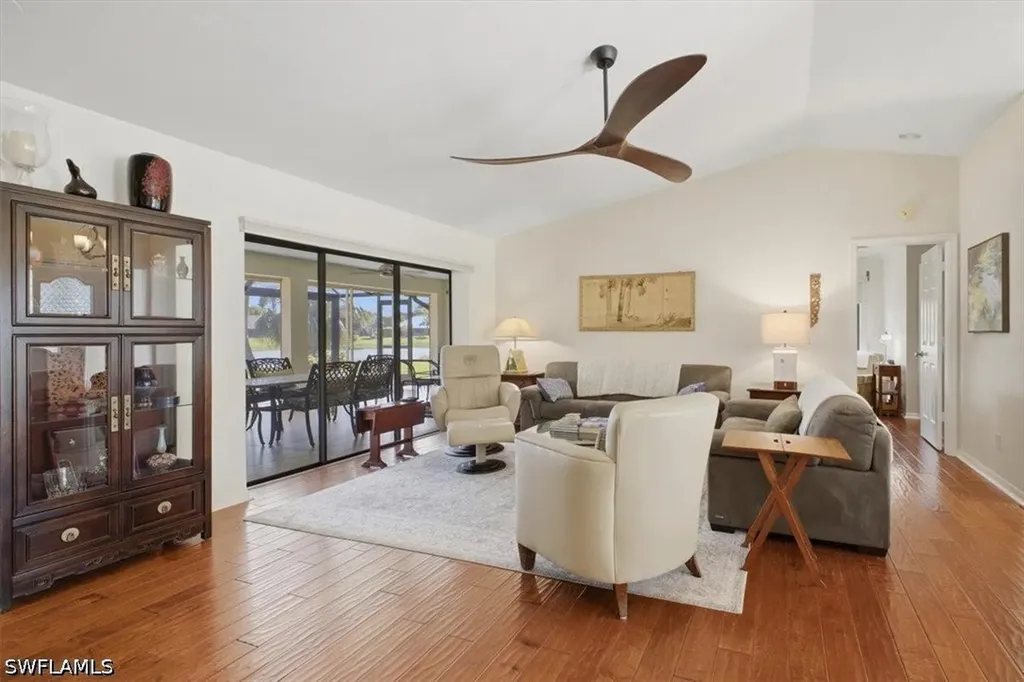 9874 Campbell Circle Naples FL 34109