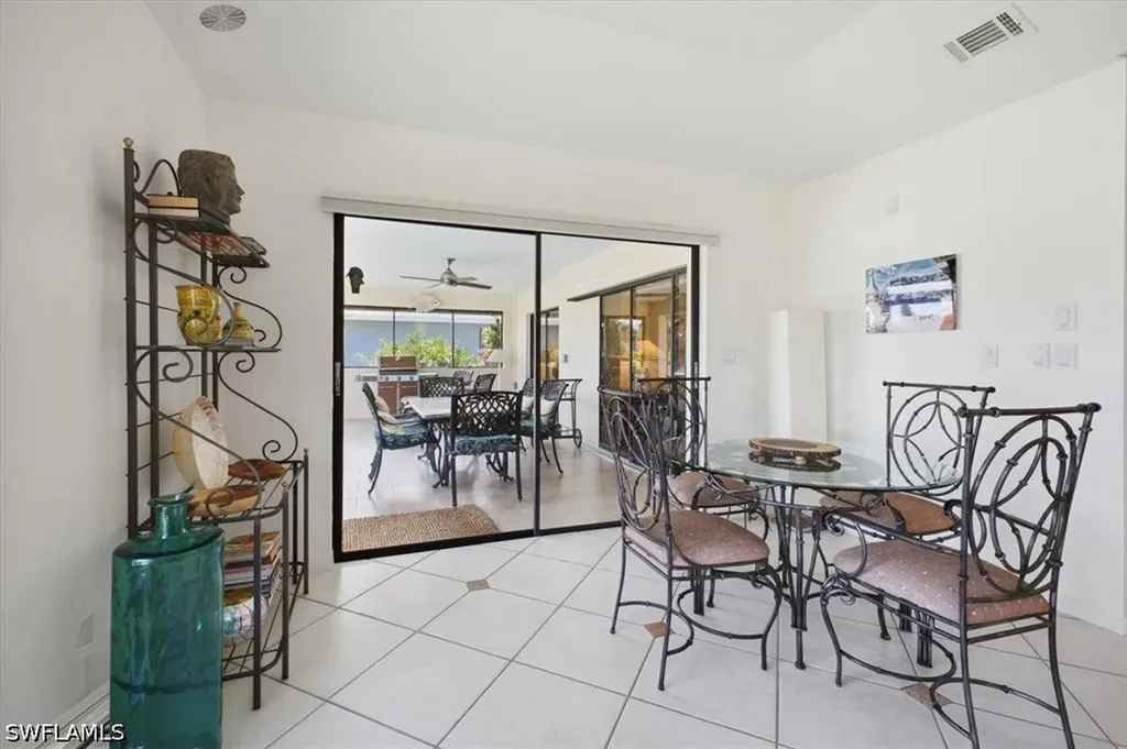 9874 Campbell Circle Naples FL 34109