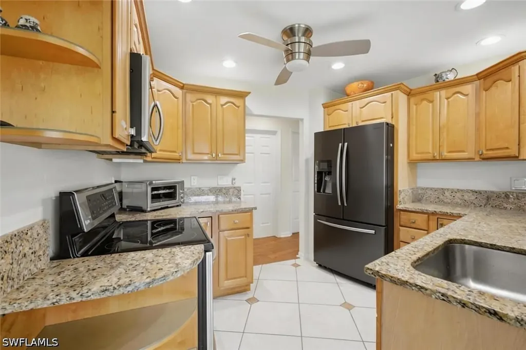 9874 Campbell Circle Naples FL 34109