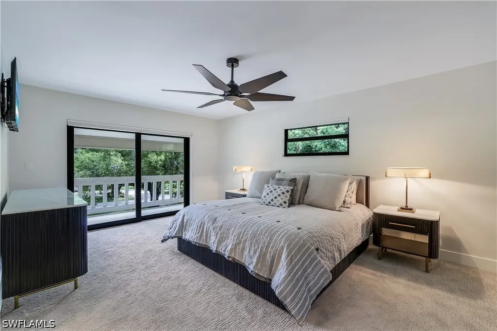 1390 Chesapeake Avenue Naples FL 34102