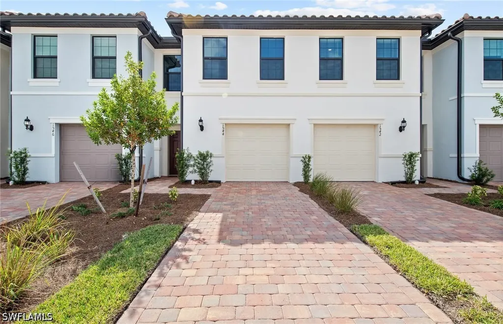1566 Lake Jessup Circle Cape Coral FL 33909